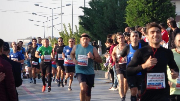Toroslar Uluslararas Yar Maratonu balad