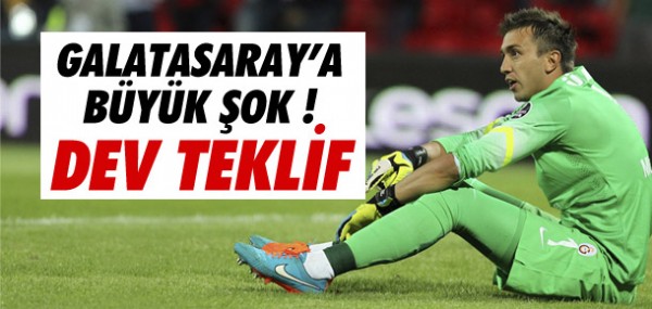 Galatasaray'da Muslera oku