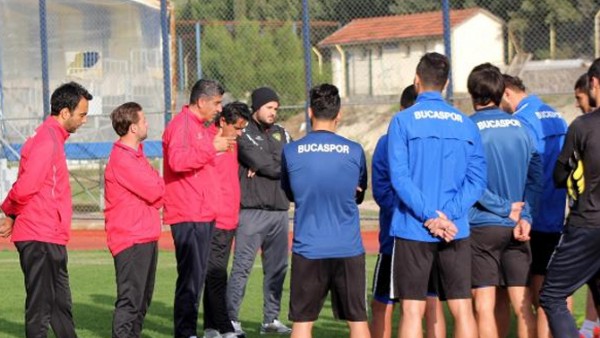 Karafırtınalar takımın başında Karafırtınalar takımın başında