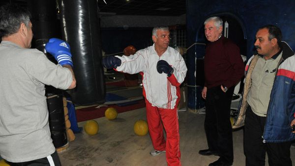 Mersin'de Boks Antrenr Kursu