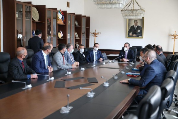 Ampute Kulüpler Birliğinden bakana ziyaret Ampute Kulüpler Birliğinden bakana ziyaret