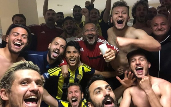 Adım adım play-offa Adım adım play-offa
