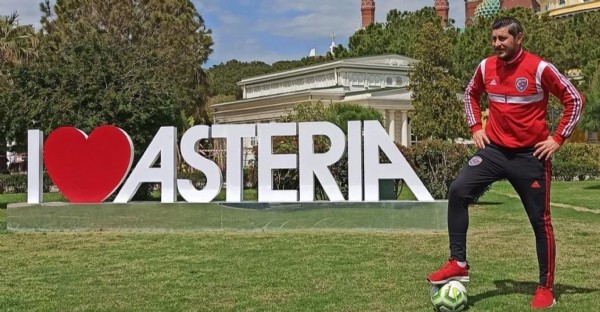 Erdemlispor, Özortak’ı renklerine bağladı Erdemlispor, Özortak’ı renklerine bağladı