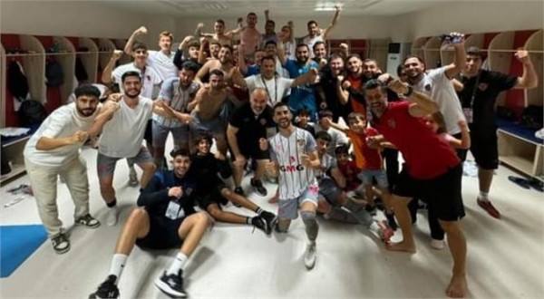 Mersin İdman Yurdu, Somaspor Galibiyetiyle Nefes Aldı Mersin İdman Yurdu, Somaspor Galibiyetiyle Nefes Aldı