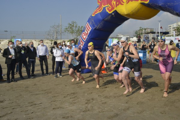 Yenişehir’de Triatlon heyecanı Yenişehir’de Triatlon heyecanı