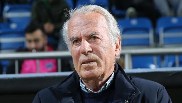 Mustafa Denizli'den 