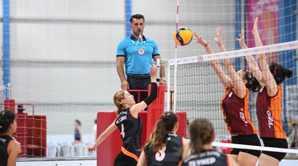 Son kategori maçları başladı Son kategori maçları başladı