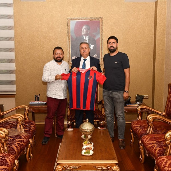 İçel’den Vali’ye ziyaret! İçel’den Vali’ye ziyaret!