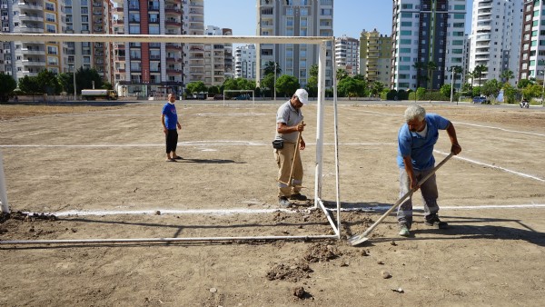 Boş arsa spor sahasına çevrildi Boş arsa spor sahasına çevrildi