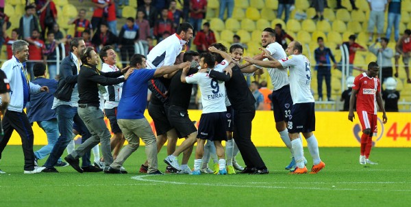 Baar futbolcularn!