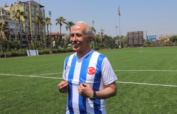 Gültak, Akdeniz'e yapılan spor yatırımlarını anlattı Gültak, Akdeniz'e yapılan spor yatırımlarını anlattı