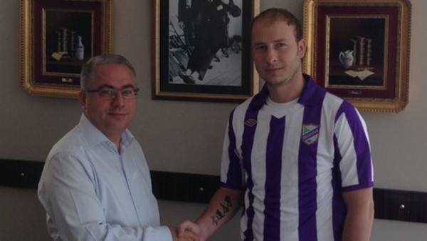 Orduspor'a zbek stoper