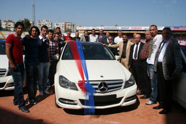 Mercedes'ler teslim edildi!