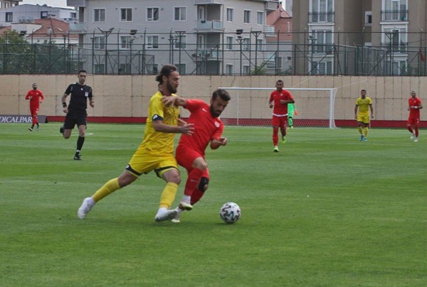Tarsus, Pendikspor'a mağlup oldu Tarsus, Pendikspor'a mağlup oldu