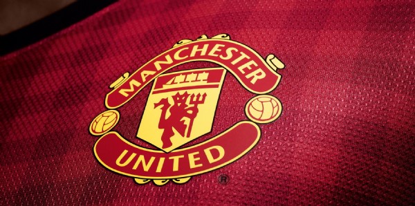 Manchester United'tan Mersin İdmanyurdu'na! Manchester United'tan Mersin İdmanyurdu'na!