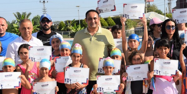 Yaz Spor Okulları ilk mezunlarını verdi Yaz Spor Okulları ilk mezunlarını verdi