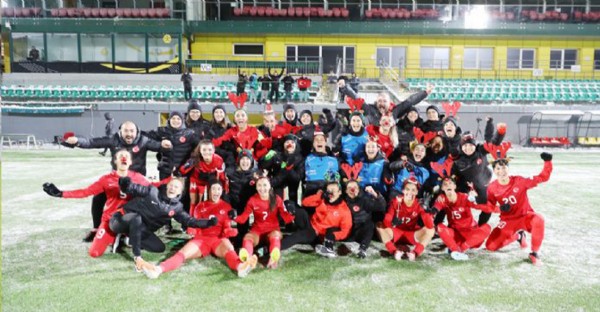 ‘Mersinli taraftarları maça bekliyoruz’ ‘Mersinli taraftarları maça bekliyoruz’