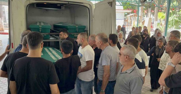 Yağmur’un cenazesi, karşılandı Yağmur’un cenazesi, karşılandı