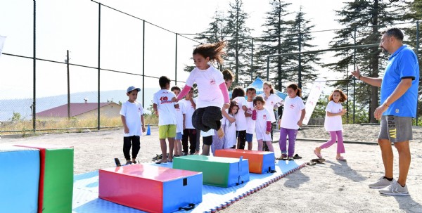 Çocuklar spora yönlendiriliyor Çocuklar spora yönlendiriliyor