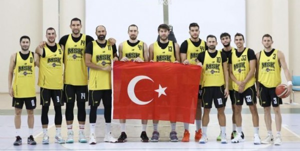 Mersin, Ankara’ya parkeyi dar etti Mersin, Ankara’ya parkeyi dar etti