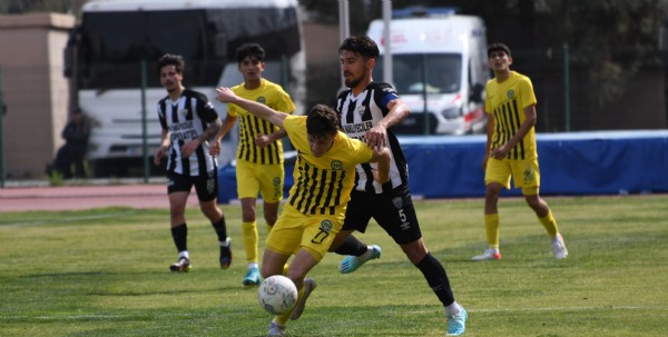 Tarsus dman Yurdu: 0 - Somaspor: 4