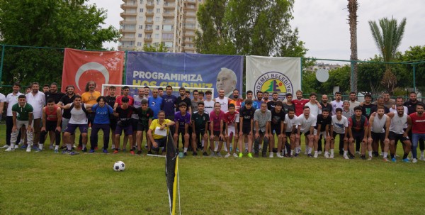 Mersin'de Ayak Tenisi Turnuvas