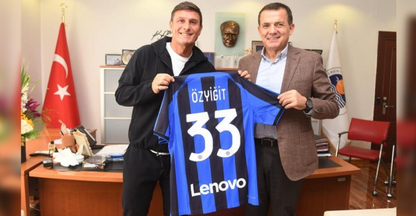 Javier Zanetti Mersin’de… Javier Zanetti Mersin’de…