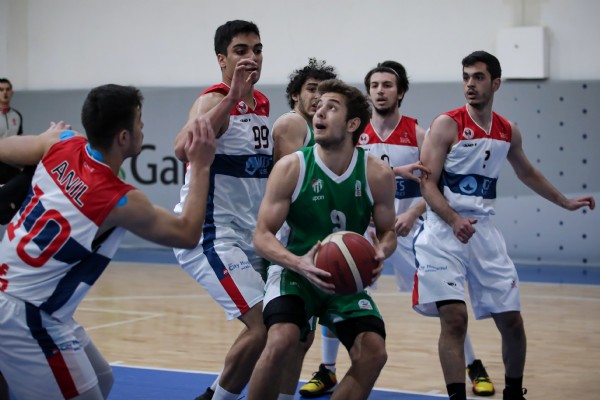 TAC 2 galibiyetle geçti TAC 2 galibiyetle geçti