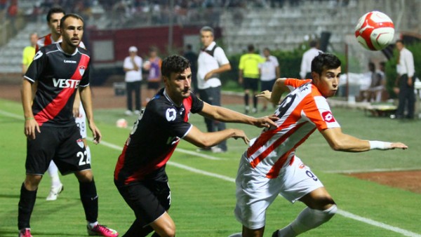 Adanaspor'a bir darbe de Tarzan'dan