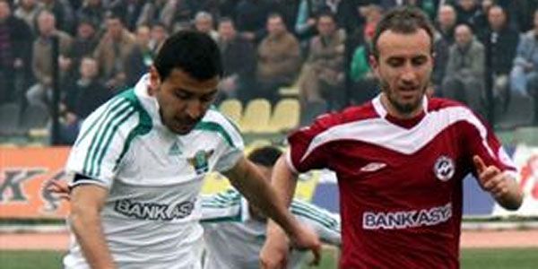 Akhisar sezona 3 puanla başladı Akhisar sezona 3 puanla başladı