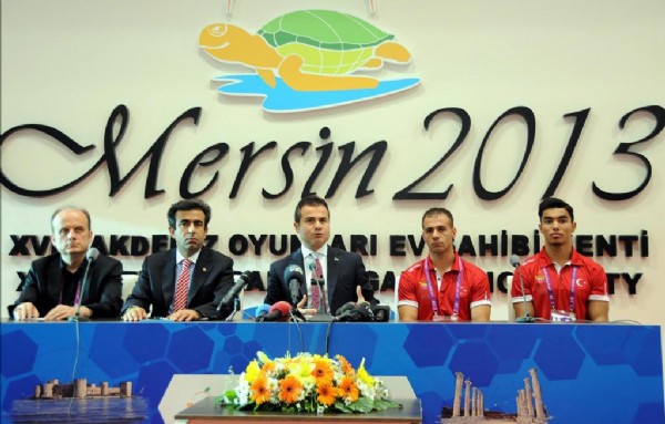 Bakan Suat Kılıç Mersin'de Bakan Suat Kılıç Mersin'de