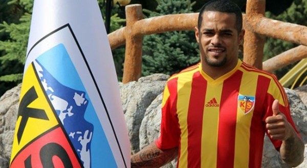 Welliton Kayserispor'da! Welliton Kayserispor'da!