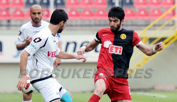 Mersin, Burhan Eşer’in peşinde! Mersin, Burhan Eşer’in peşinde!