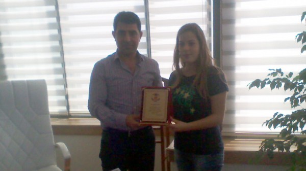 Mehmet Işık'a plaket! Mehmet Işık'a plaket!