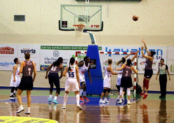 Mersin Basketbol deplasmanda galip Mersin Basketbol deplasmanda galip
