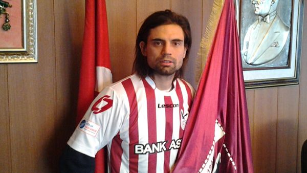 Kartalspor Erman'la uzattı.. Kartalspor Erman'la uzattı..