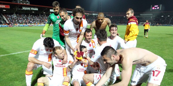 Tur Arena'ya kaldı Tur Arena'ya kaldı