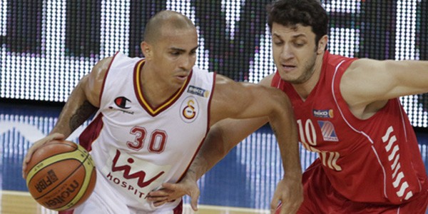 Galatasaray yarı finalde Galatasaray yarı finalde