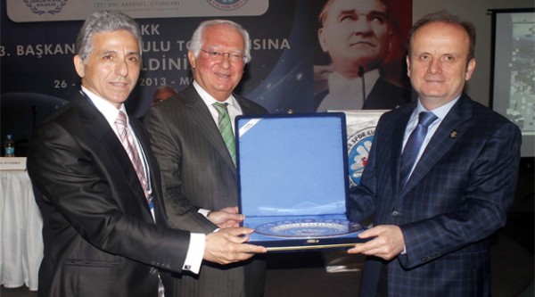 Tesis olmadan sporcu yetişmez Tesis olmadan sporcu yetişmez