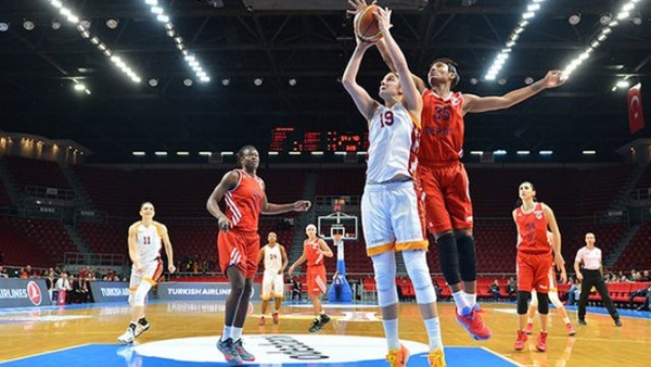 Mersin, Galatasaray'a direnemedi! Mersin, Galatasaray'a direnemedi!