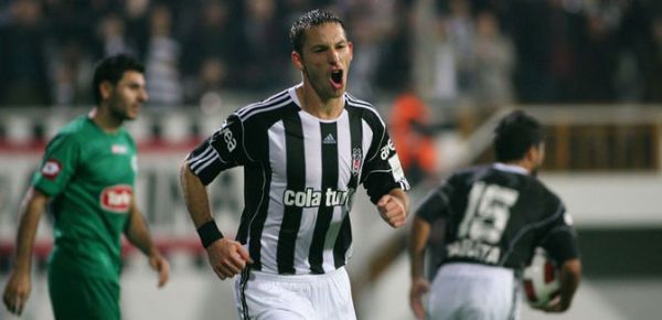 Holosko Beşiktaş'ı istiyor! Holosko Beşiktaş'ı istiyor!