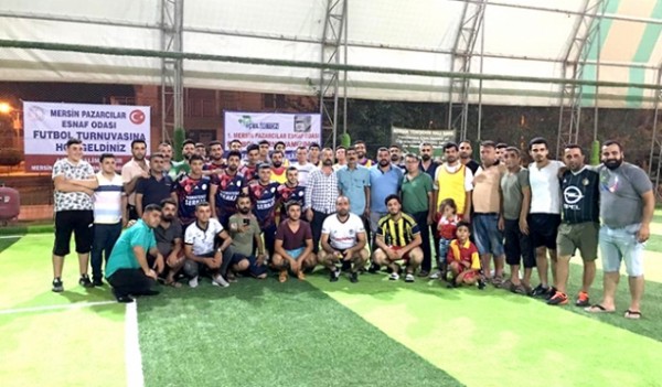 Pazarcılar Odası Futbol Turnuvası başladı! Pazarcılar Odası Futbol Turnuvası başladı!