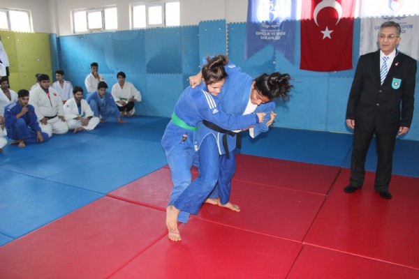 Judo seçimleri sona erdi Judo seçimleri sona erdi