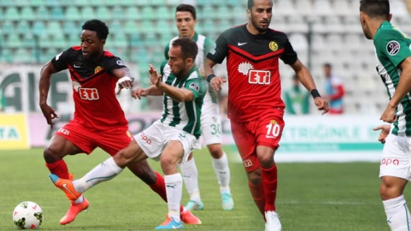 Eskişehir'de yıldızlar kulübeye! Eskişehir'de yıldızlar kulübeye!