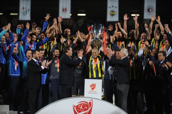 Fenerbahe 29 yl aradan sonra!