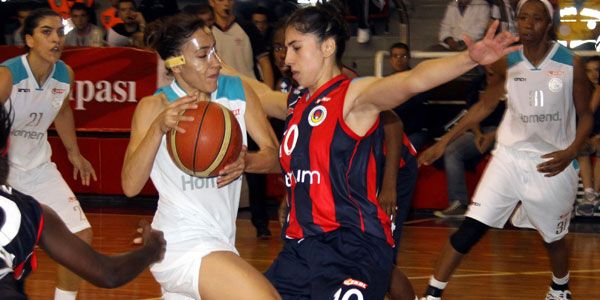 TKBL'de perde alyor 