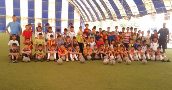 Mersin'de KOF futbol enlii