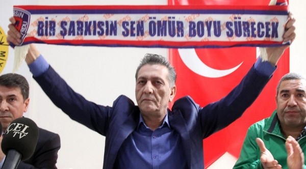 Taraftar Başkanını Seçti Taraftar Başkanını Seçti