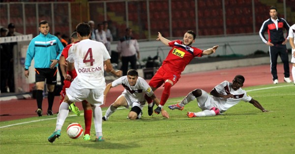 Mersin 1461 Trabzon'a kaybetti Mersin 1461 Trabzon'a kaybetti