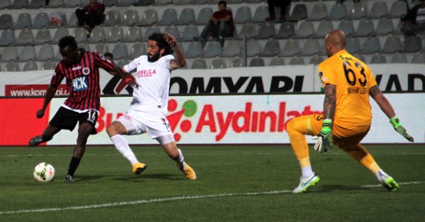 Mersin geriden geldi Mersin geriden geldi